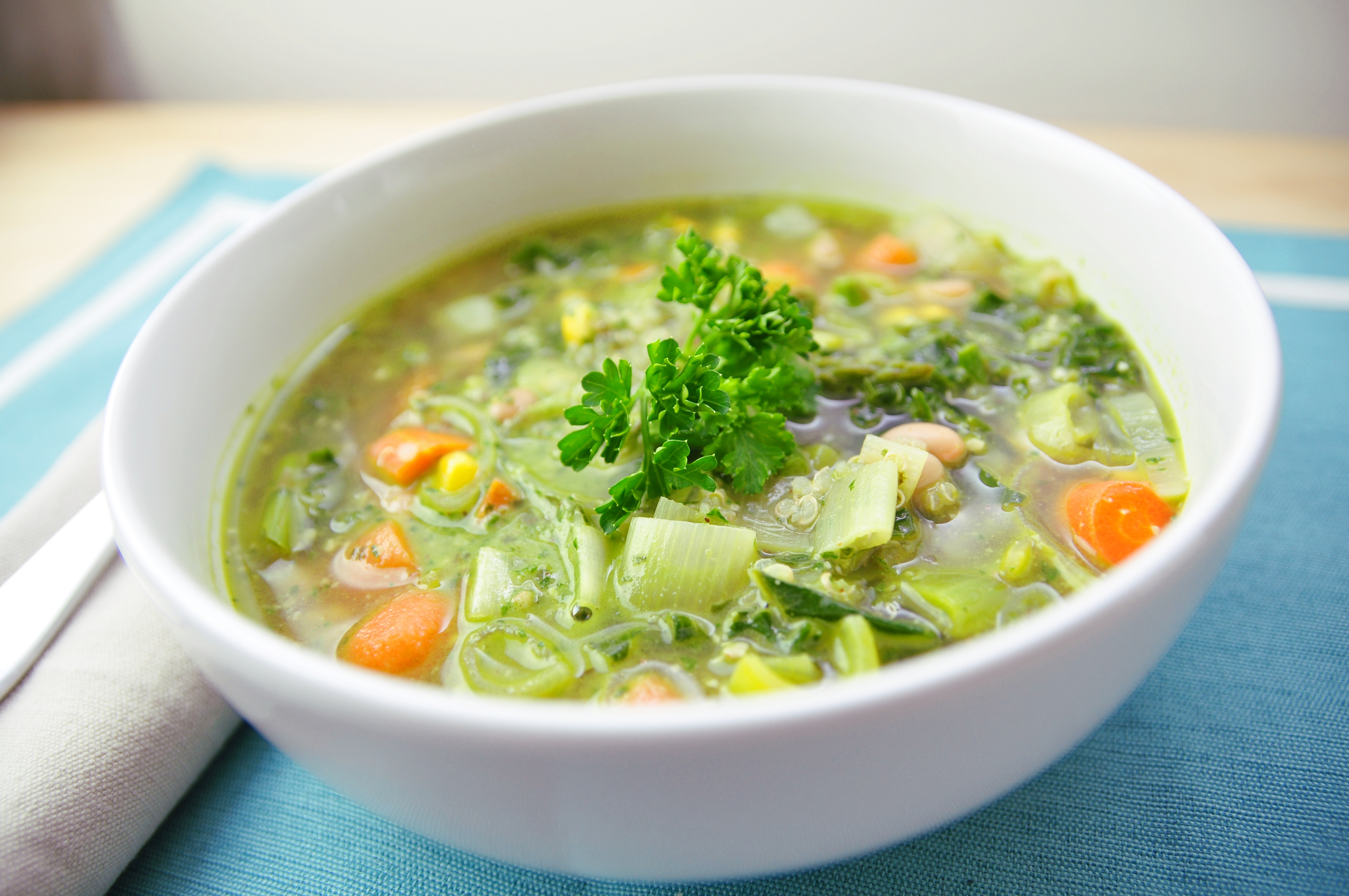 Суп из разных овощей. Овощной суп. Для супа. Суп овощной диетический. Легкий овощной суп.
